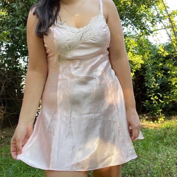Vintage Victoria’s Secret slip dress - Picture 2 of 2